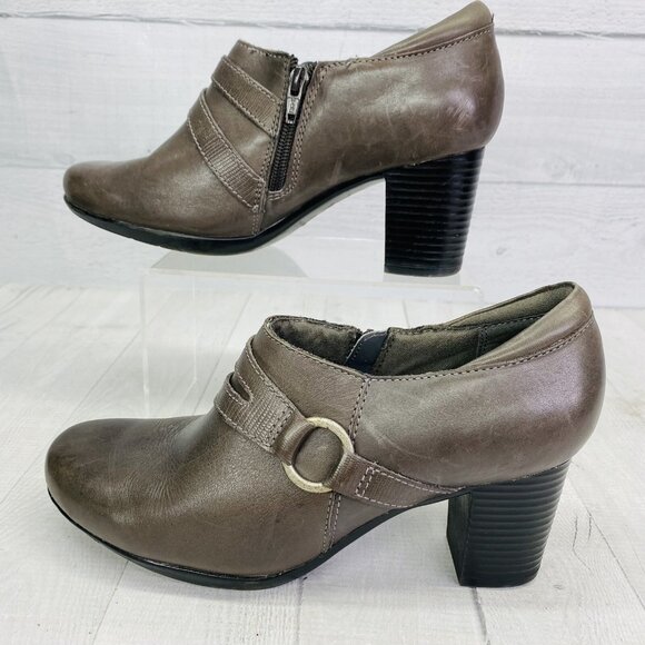 Clarks Bendables 65880 Gray Leather Side Zip Buckle Heel Shoes Bootie Sz 8.5 M - Picture 5 of 13